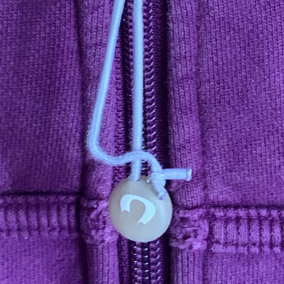 Lululemon Scuba Hoodie size 6 - Picture 2 of 5